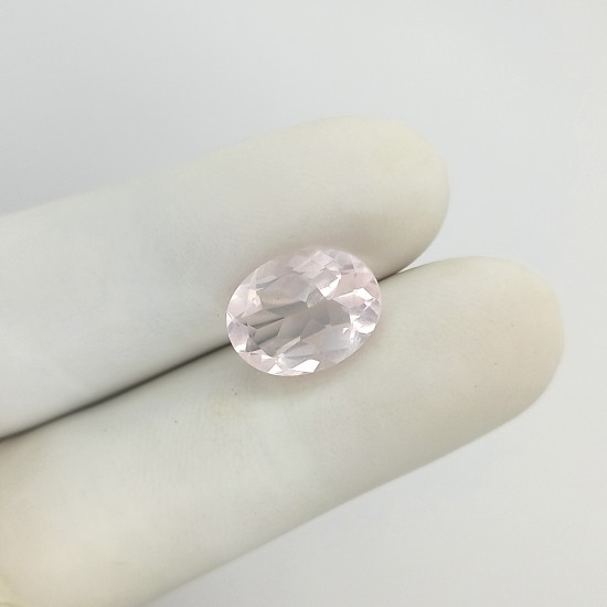 Rose Quartz  5.69 Ct Gem Quality